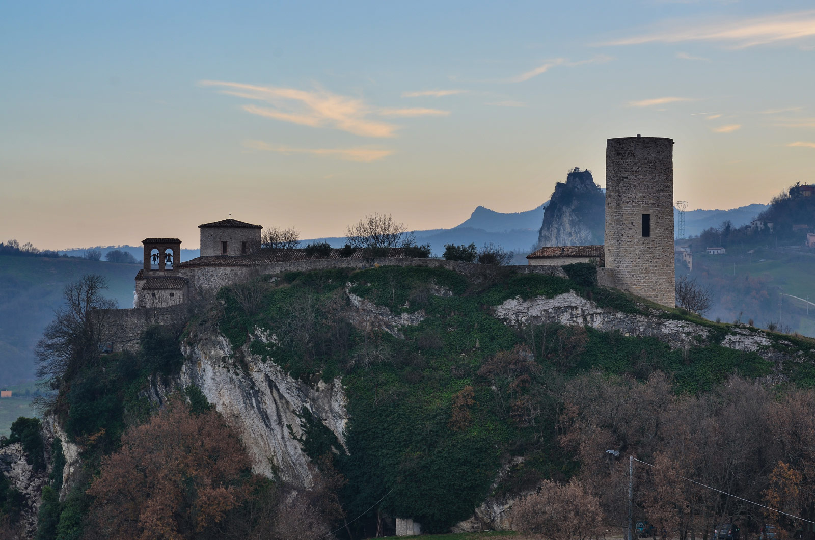 Madonna di Saiano, Pietracuta (Photo license: CC BY-NC-SA 2.0)